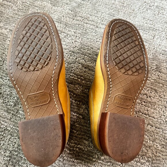 FRYE MULES - VINTAGE GOLD/MUSTARD COLOR - Picture 2 of 4